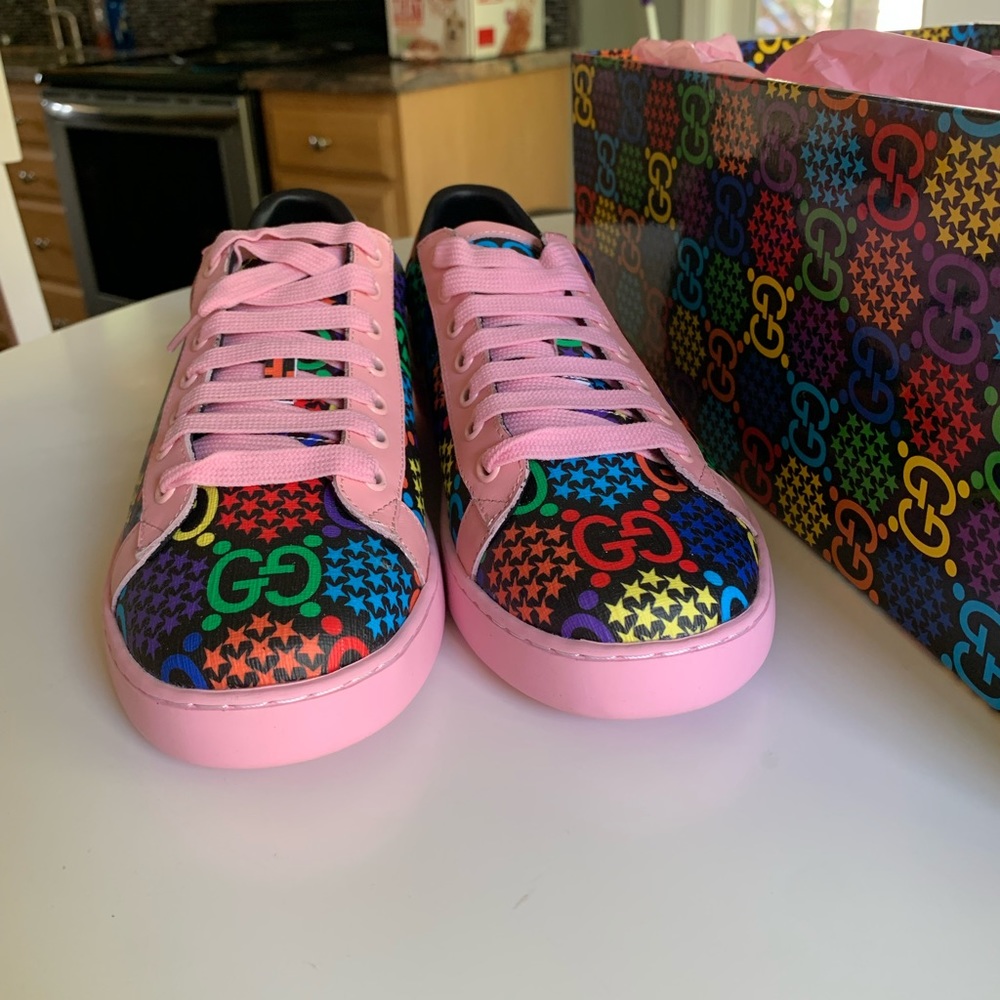 Women's Pink GG Psychedelic shoes